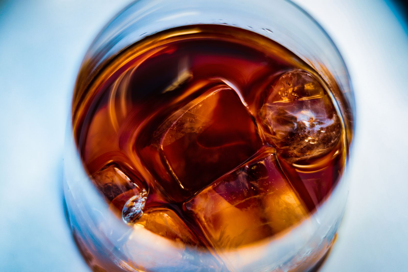 Nejlepší bourbon 2026: 6 lahví od vstupní po degustační Knob Creek