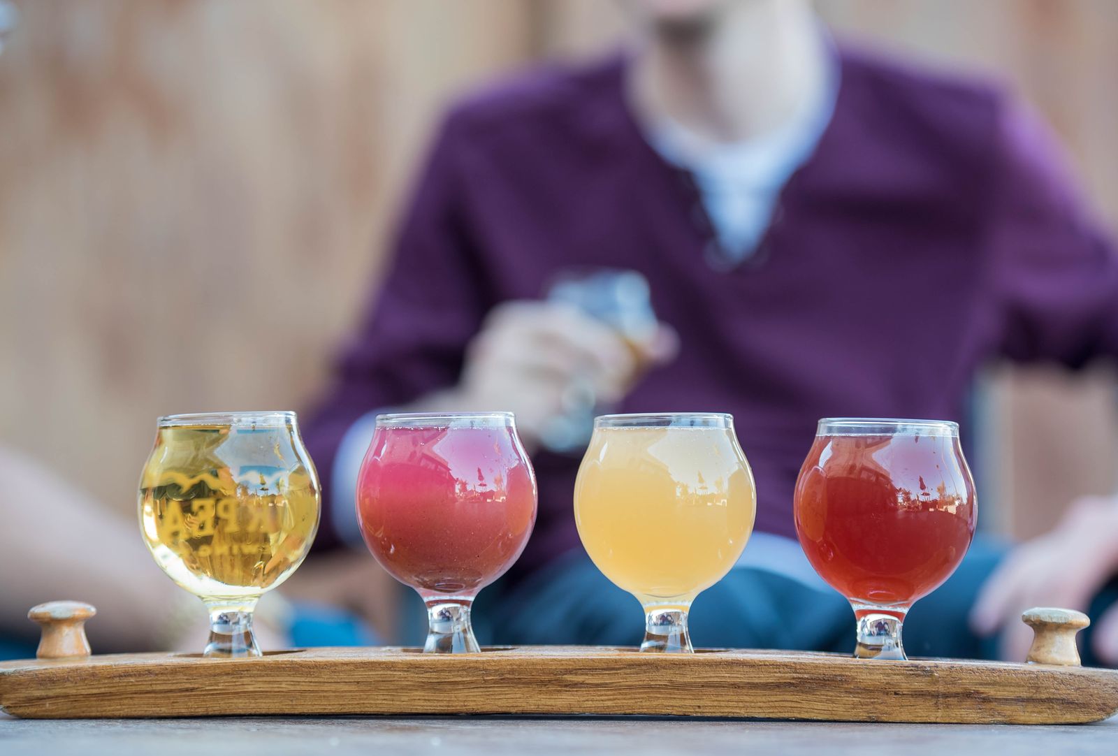 Kolik kalorií má alkohol: pivo, víno a tvrdý alkohol v číslech